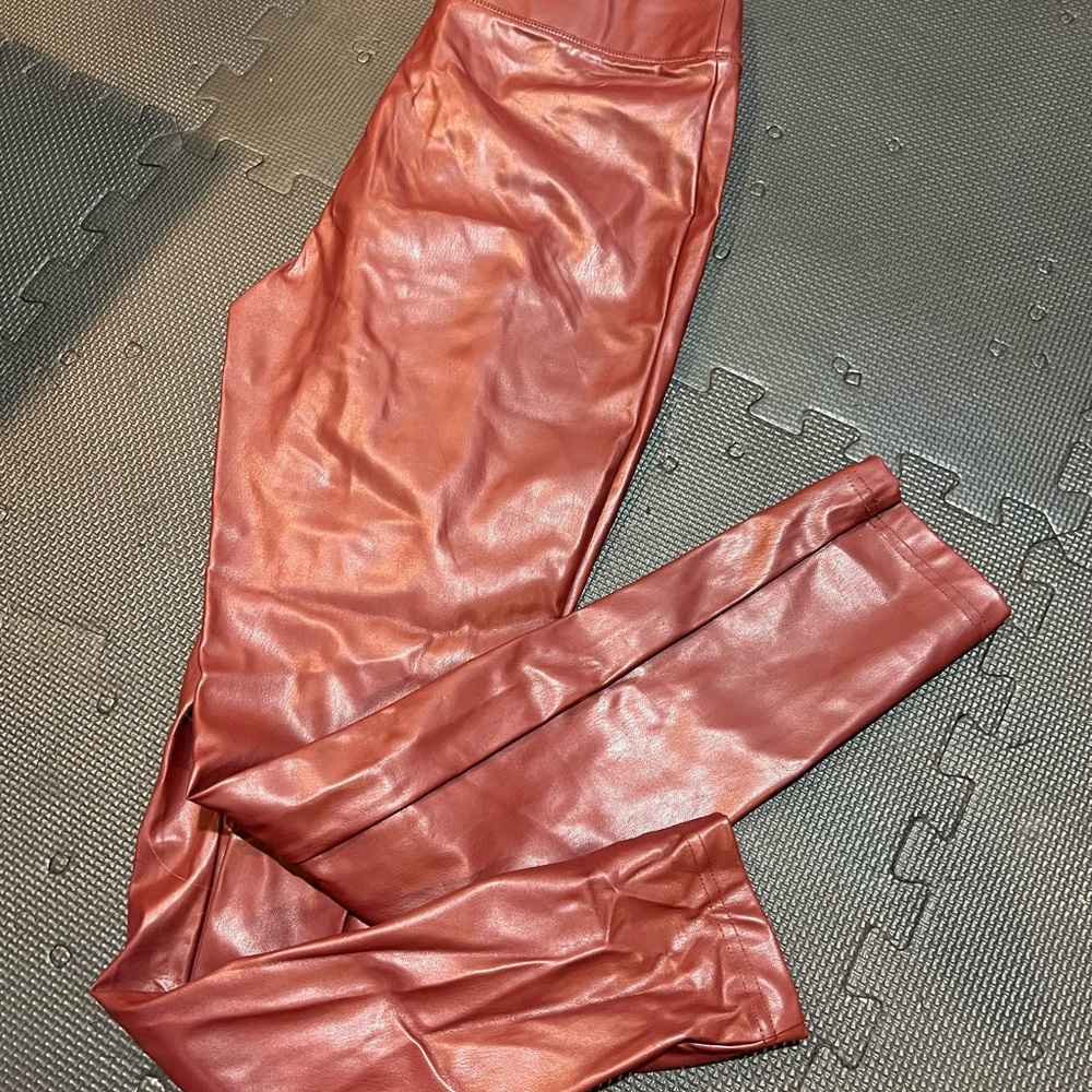 Legging pants faux leather INC brand